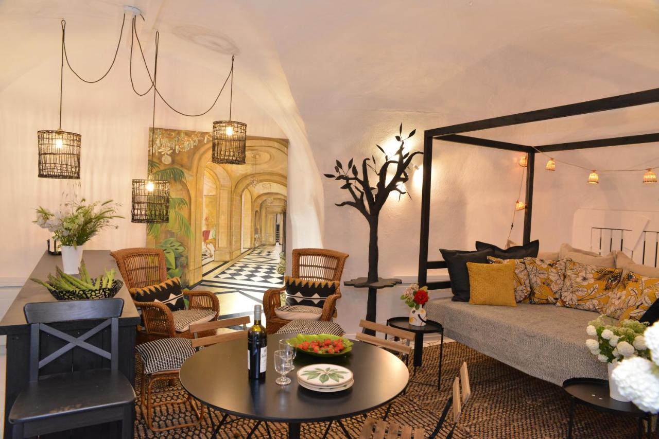 La Barbella Apartamento Lourmarin Exterior foto