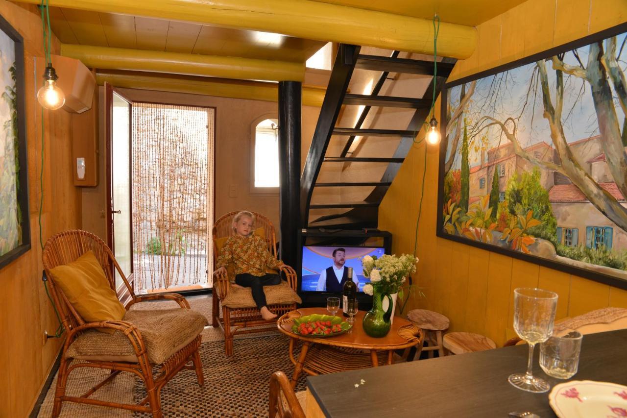 La Barbella Apartamento Lourmarin Exterior foto