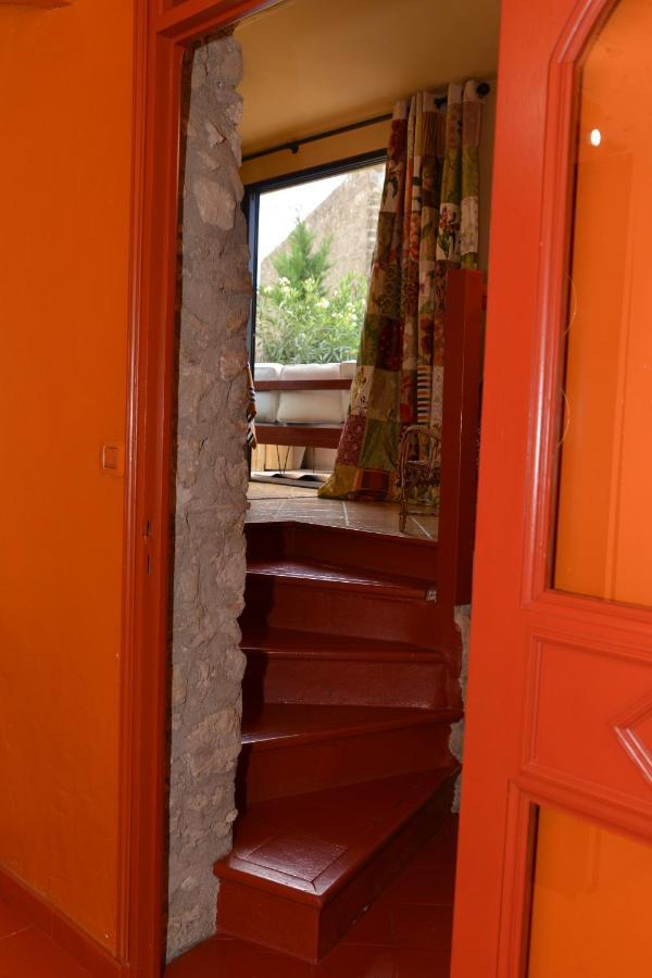 La Barbella Apartamento Lourmarin Exterior foto