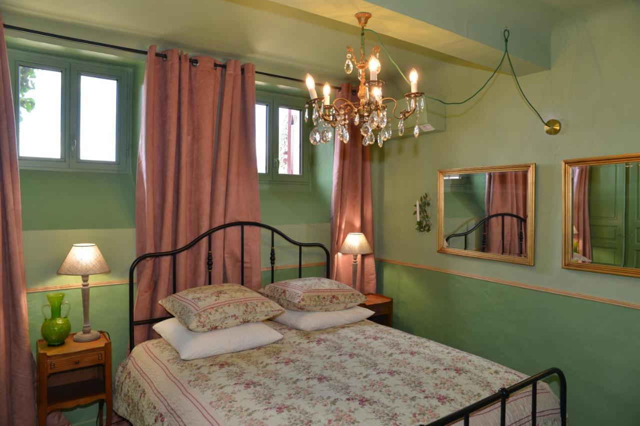 La Barbella Apartamento Lourmarin Exterior foto